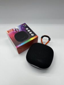 اسپیکر بلوتوثی برند Vsmart مدل VS-804Vsmart Bluetooth speaker model VS-804